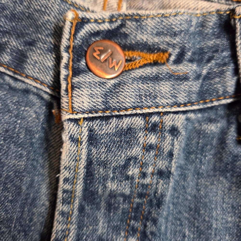 East West Mens Jeans 36x32 Distressed Blue Denim‎ Relaxed Fit Button Fly - Picture 6 of 14